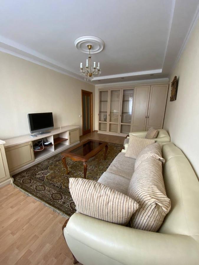 Apartment Mala Zhytomyrska 10 Kiev Exterior foto